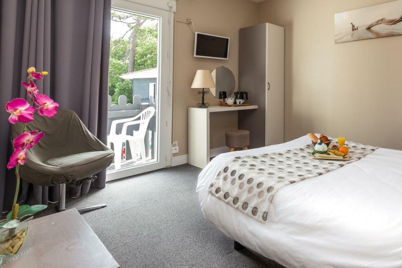 Logis Hotel Le Rond Point Soorts-Hossegor Esterno foto